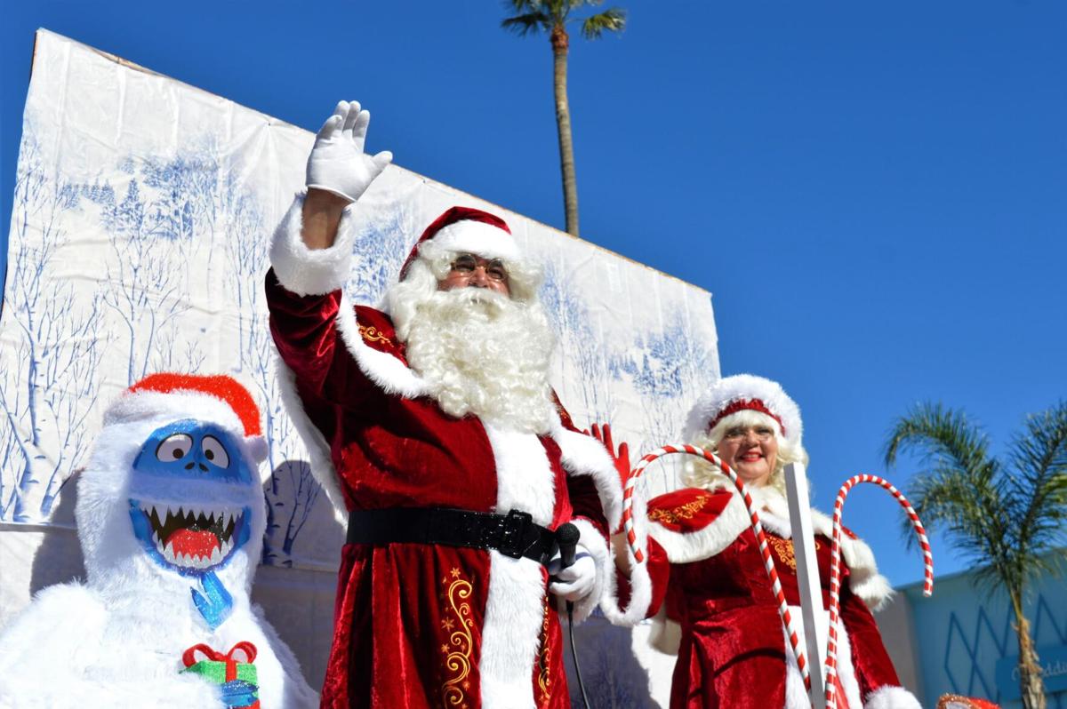 Fontana's Christmas Parade 2023 Celebrate the Festive Season with